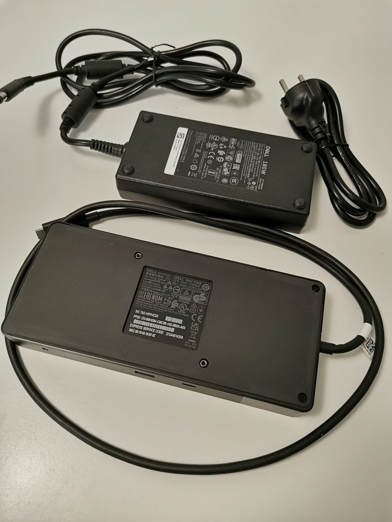 DELL WD19 K20A stacja dokująca plus zasilacz 180 w