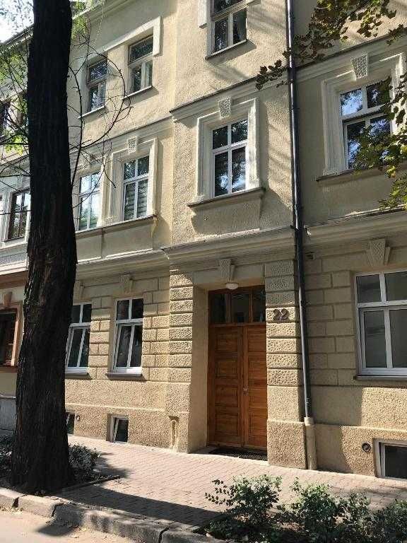Apartament z JACUZZI  na doby w Krakowie - 1km-KAZIMIERZ, 2 km- RYNEK