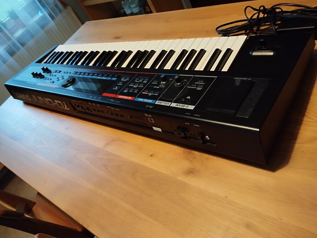 Roland juno di mp3