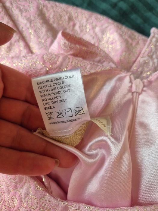 Ошатна сукня на 6 років