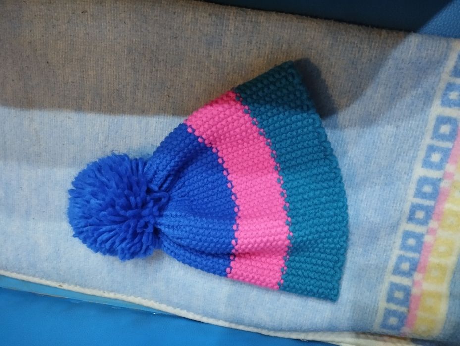 Czapka zimowa  kolorowa