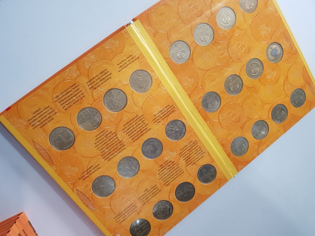Komplet monet 2zł od 1995 do 2014 w klaserach Fischer z opisem  260 sz