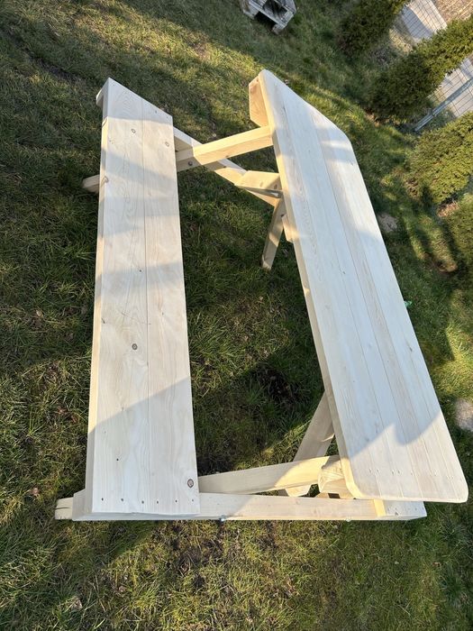 Zestawy mebli ogorodowych huśtawki piaskownice pergole donice stoły