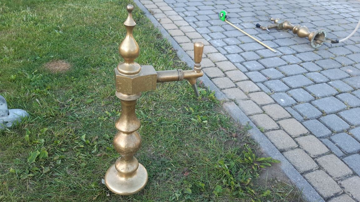 Stary mosiężny nalewak, pipa do piwa