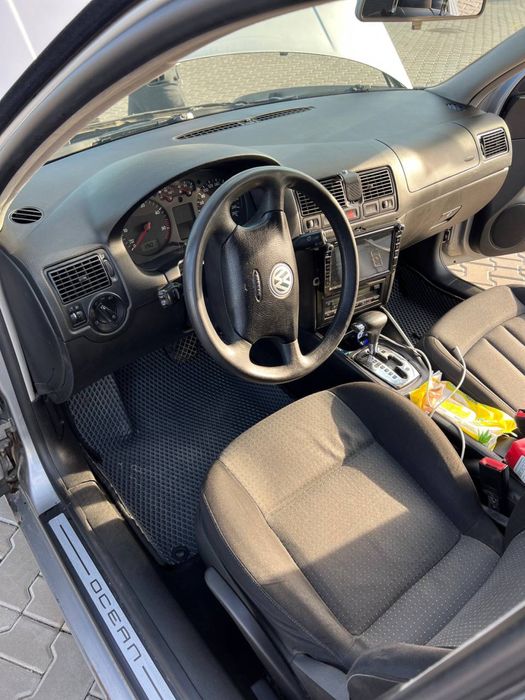 Volkswagen Golf 1.9tdi 2003 Automat