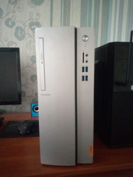 Продам фирменный компьютер Lenovo