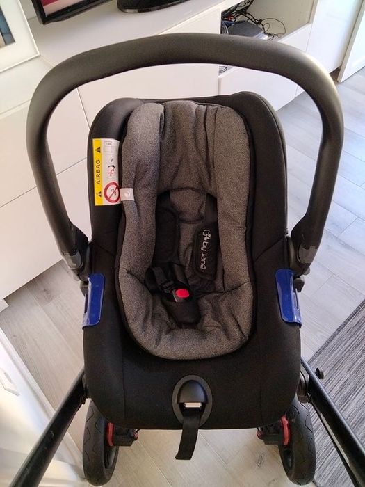 Carrinho de bebé + Ovo + Mala marca Jané Trider