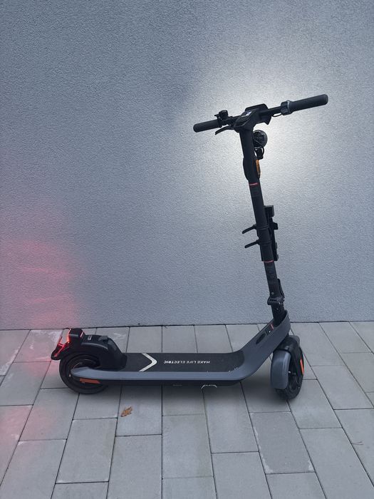 Hulajnoga elektryczna NIU KQi2 Pro