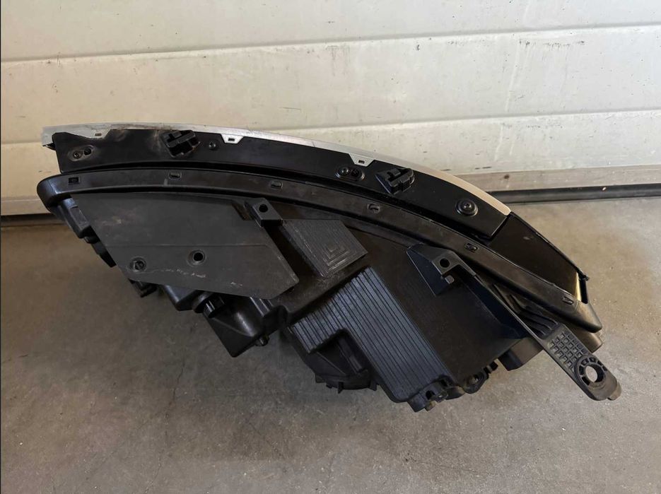 Przednia PRAWA lampa Kia Sorento IV FULL LED 92192P2120