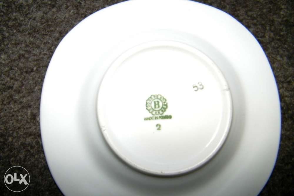 Porcelana bogucice - popielnica zielony wzór