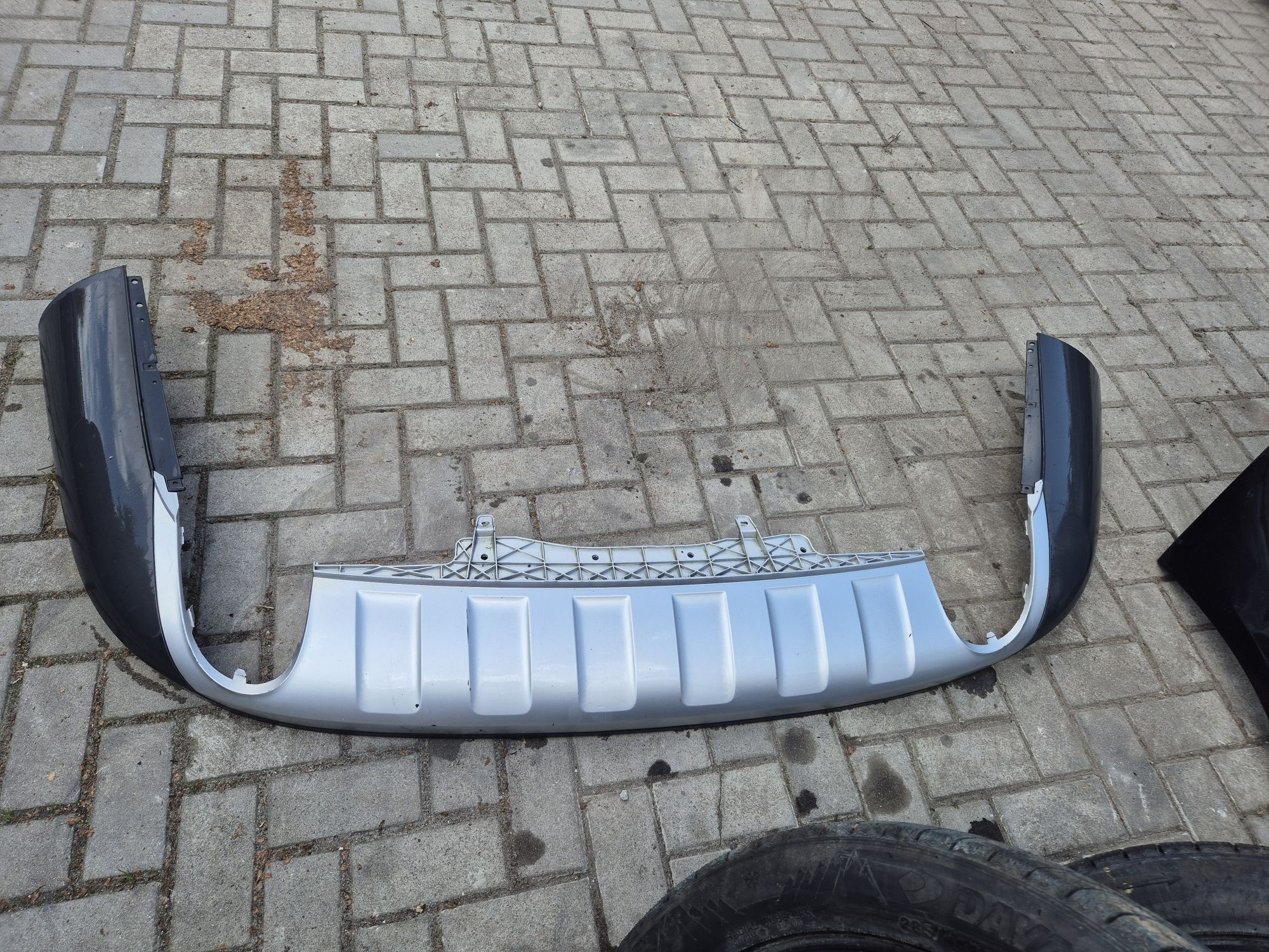 Vw Passat B7 zderzak tył dokładka zderzaka spojler dyfuzor