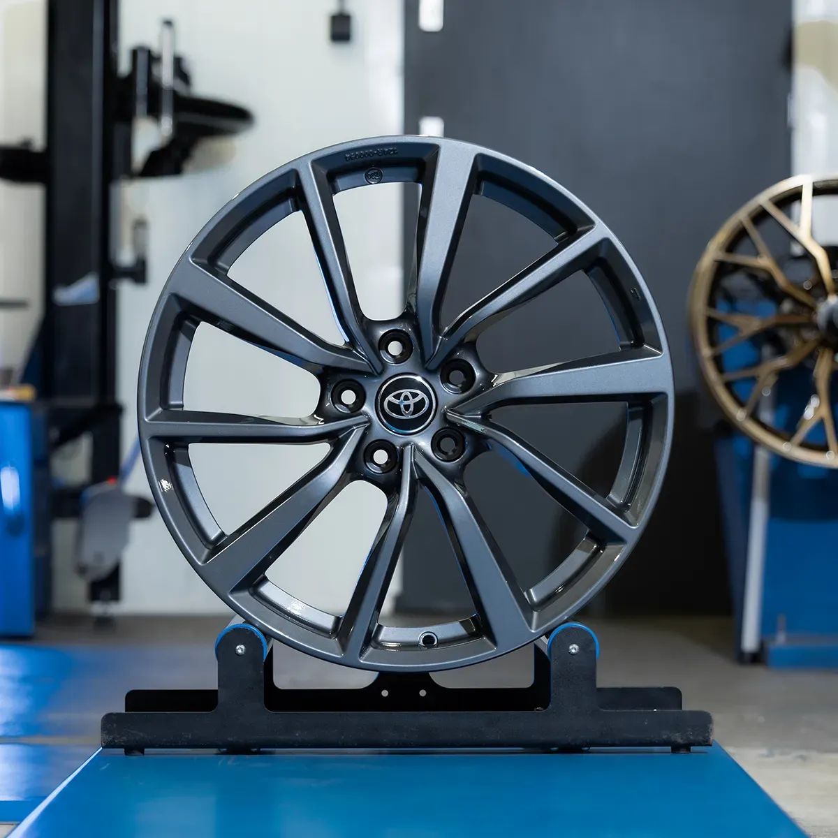 NOWE Oryginalne Felgi MAK 19" Toyota Harrier RAV4 Sienna Matrix