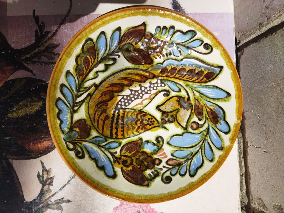Настенная тарелка Васильковская майолика