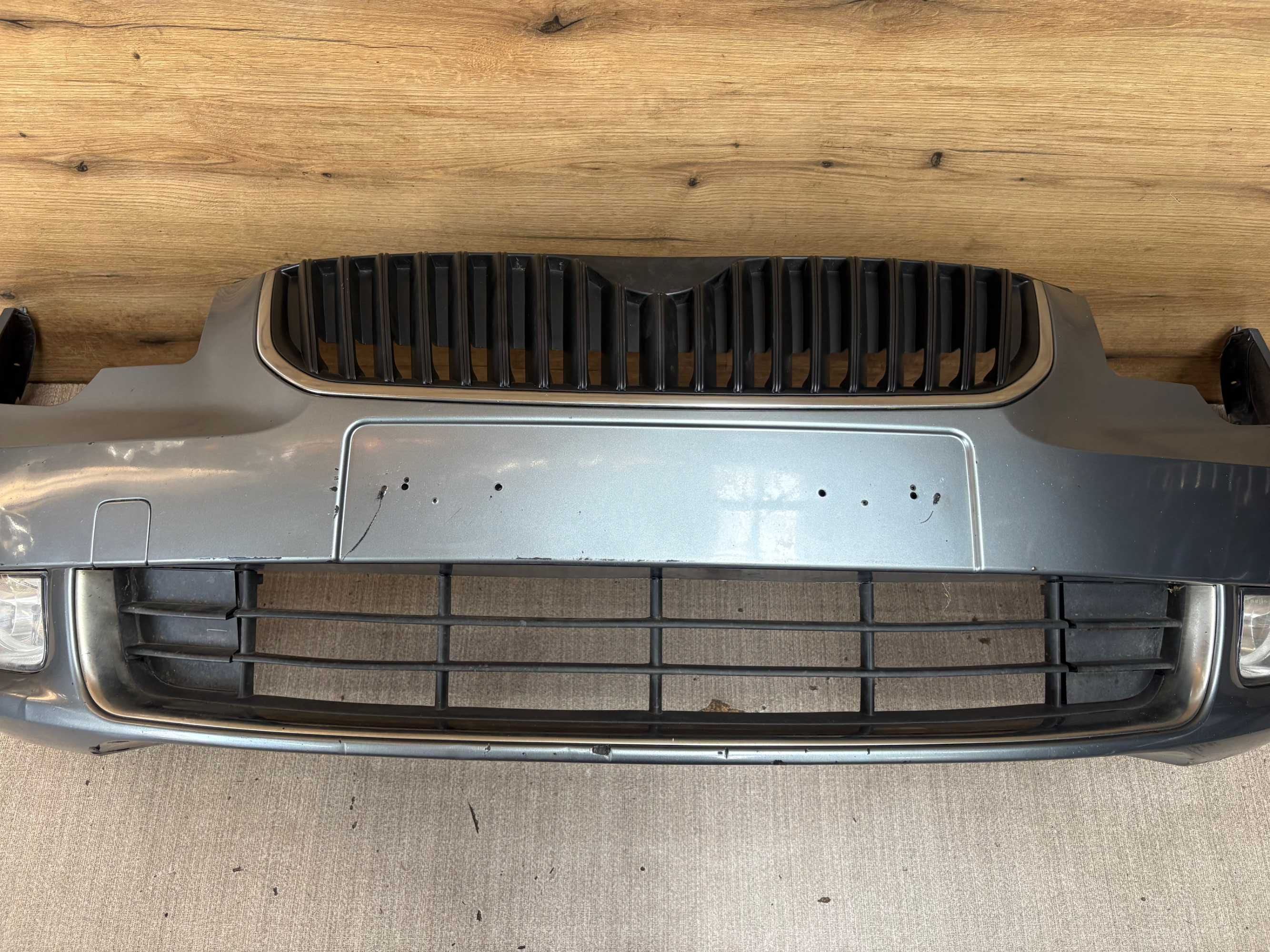 Zderzak przedni skoda superb II kolor 9157