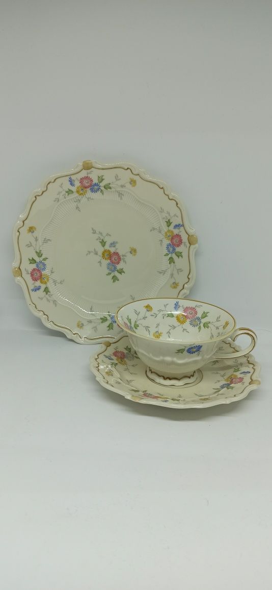 Porcelana SORAU TRIO Żary Carstens wzór kwiatowy