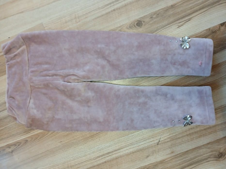 Дитяче взуття і одяг