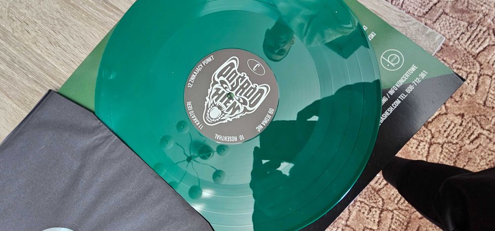 2x Vinyl paluch słoń pośrod hien