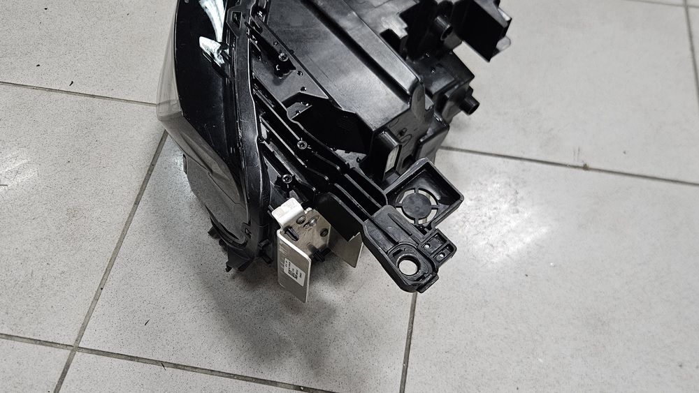 Reflektor lewy przód Opel Mokka B IntelliLux LED Lampa Matrix