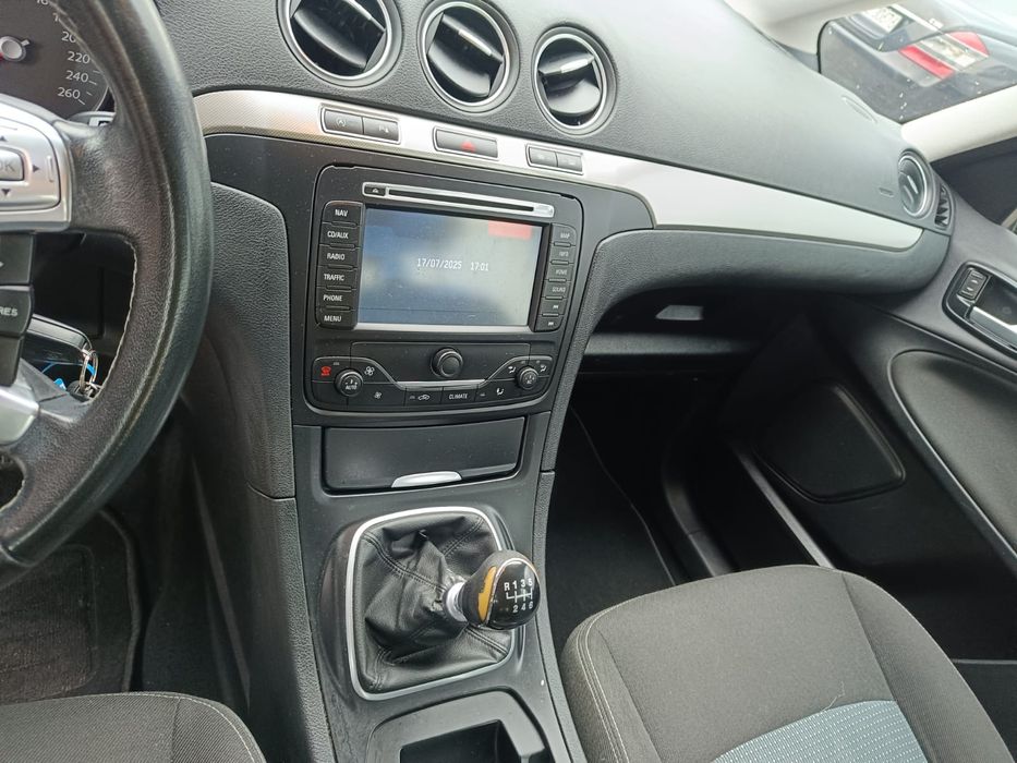 Ford Galaxy 1,6 EcoBoost 2012 r 160 kM 7 osobowy zadbany zarejestrowan