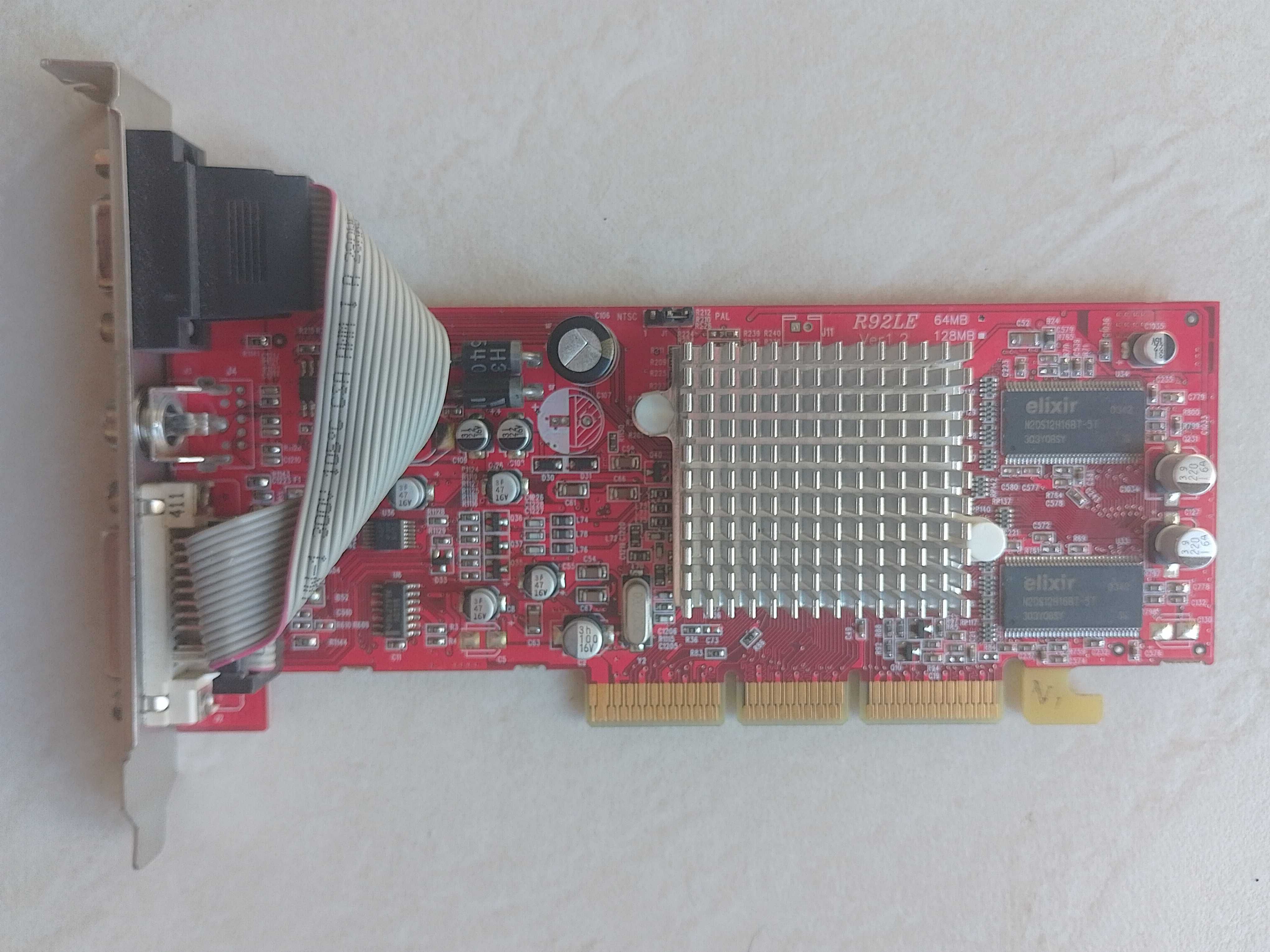 ATI Radeon R92LE 128MB AGP DVI VGA Comp out S-VID відеокарта 9200