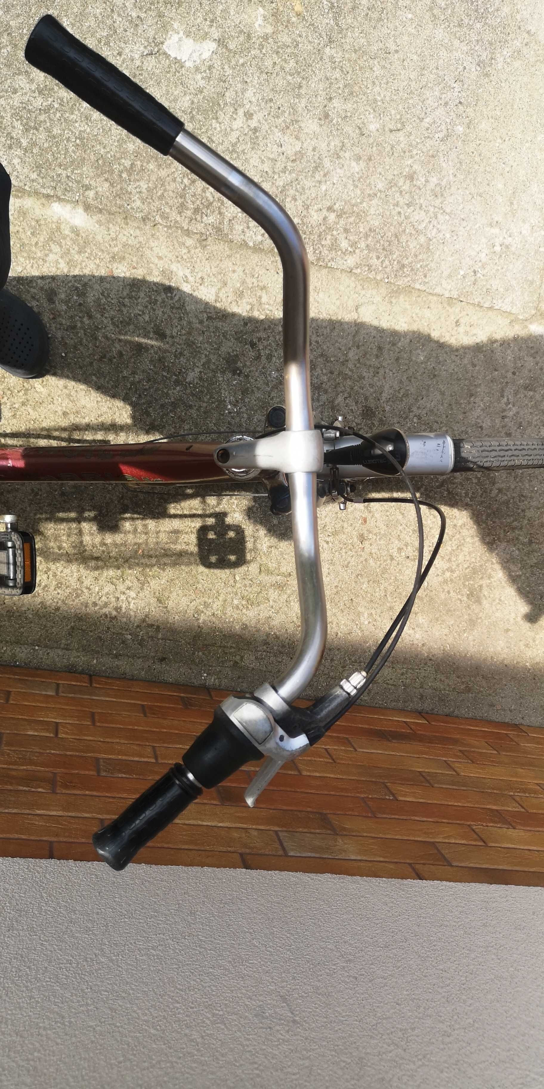 Rower damski 28 dynamo, przerzutka w piaście, koszyk, idealny do pracy