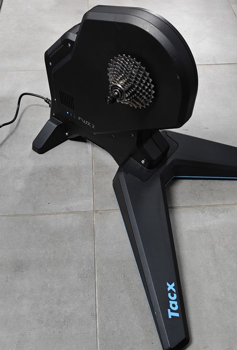 Trenażer Garmin Tacx Flux 2 Smart T2980