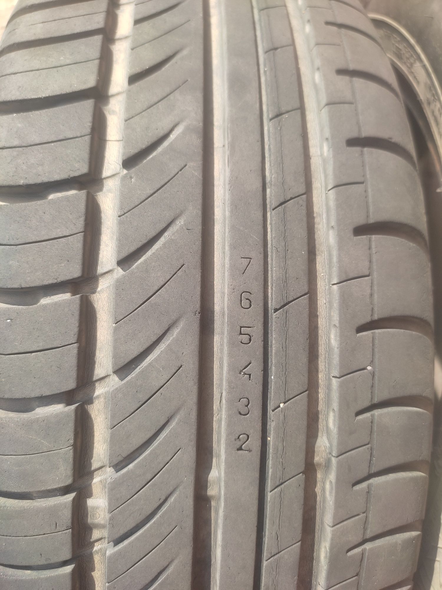 Продам шини 175/65 r14