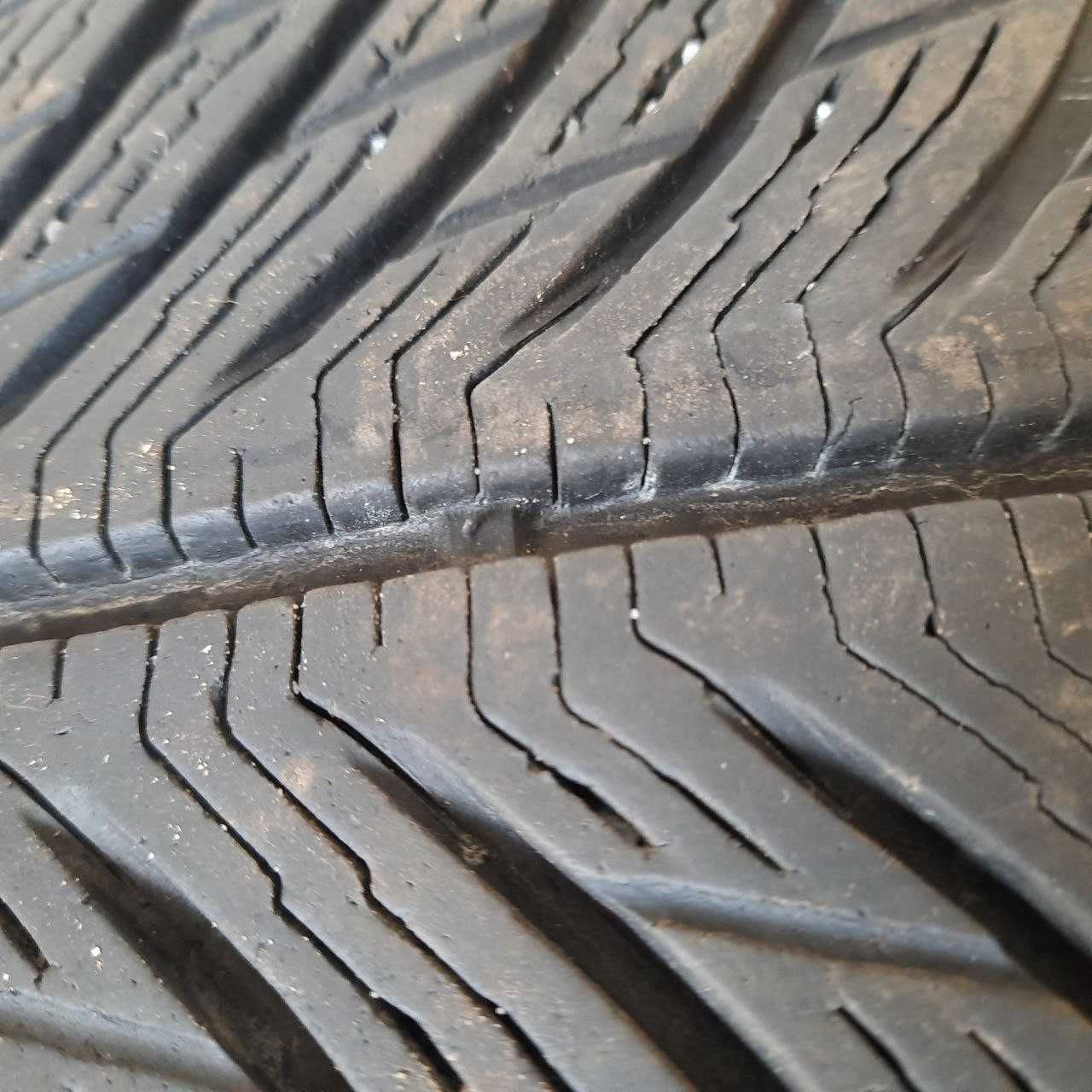 245/45/ 18  michelin pilot apline 5