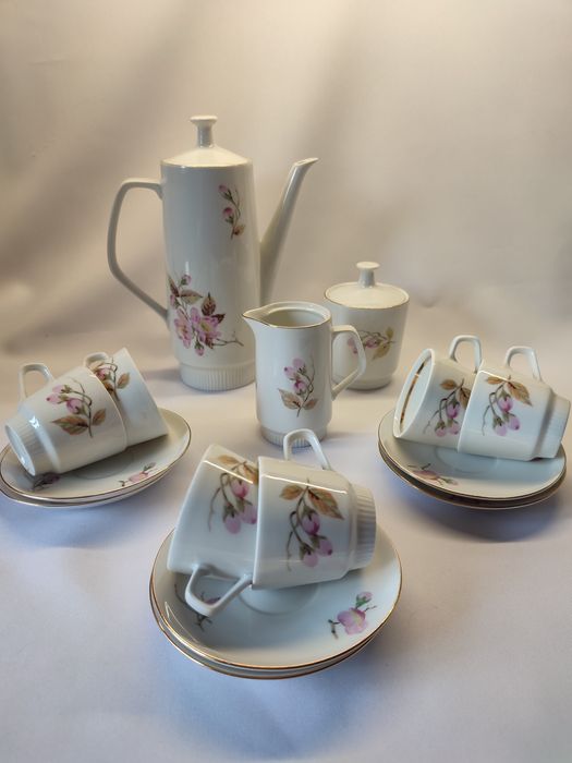 Чайный сервиз "Берёзка" Сумы. Кофейный сервиз "Шиповник" ГДР. СССР