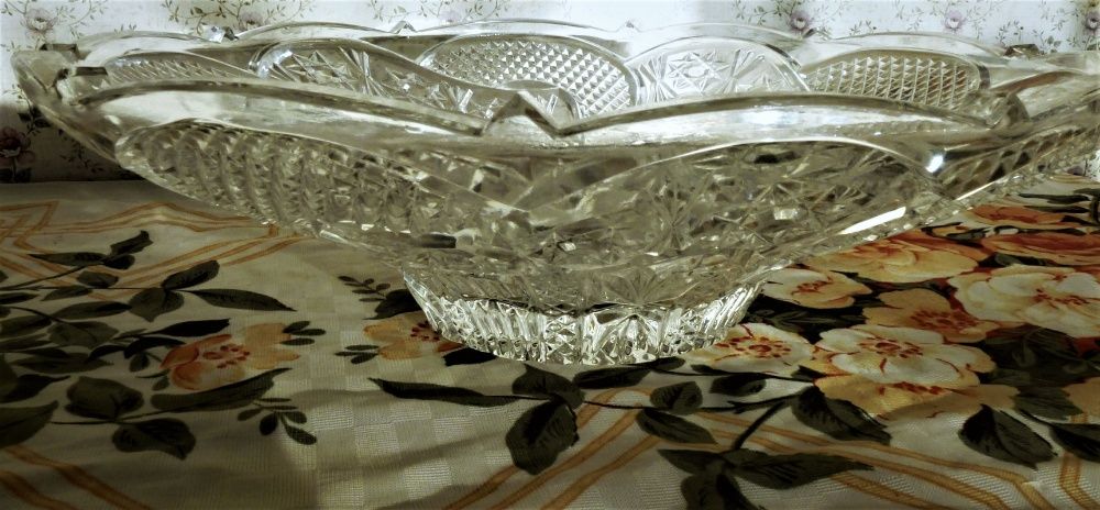 Фруктовница, салатница, конфетница (хрусталь, Богемия Чехия)