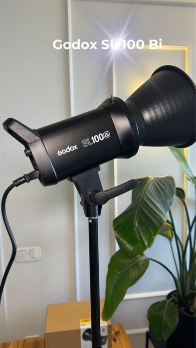 Відеосвітло постійне Godox SL100Bi стійка софтбокс 60x90см