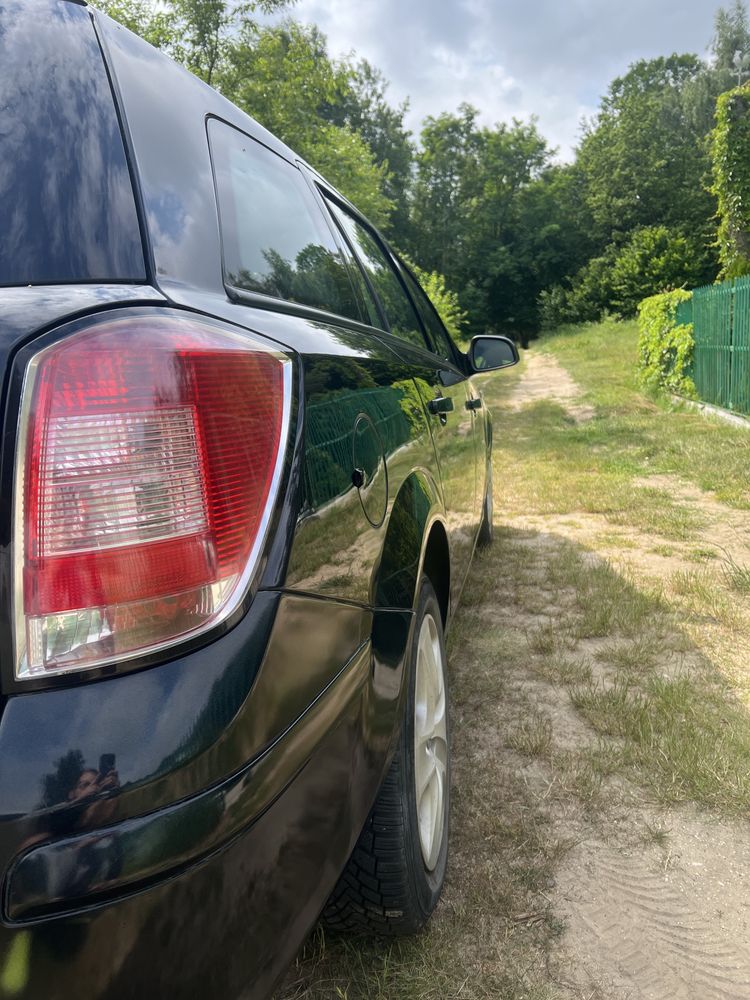 Sprzedam Opla Astre H 1.7CDTI 110km