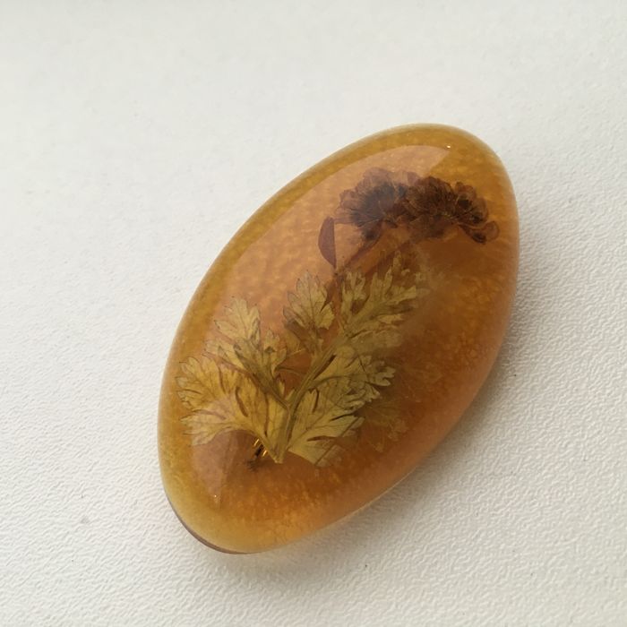 Брошка вінтіжна ручної роботи