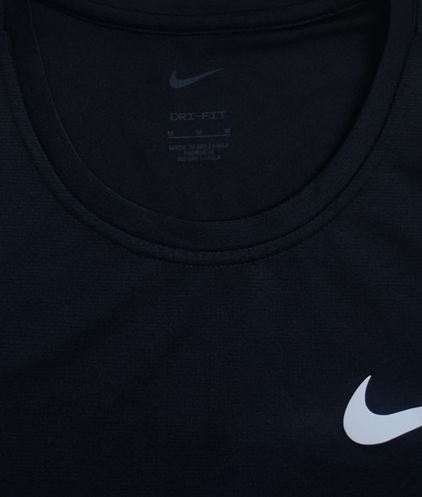 Футболка Nike Swoosh Dri-Fit black і Academy 23 (Розмір М)