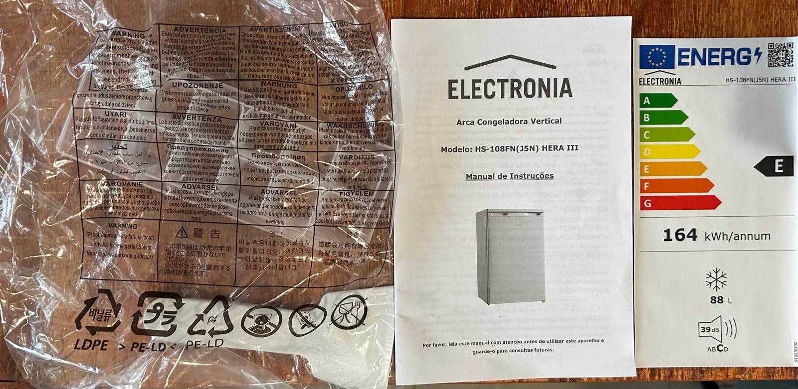Arca Congeladora Vertical c/ 3 gavetas