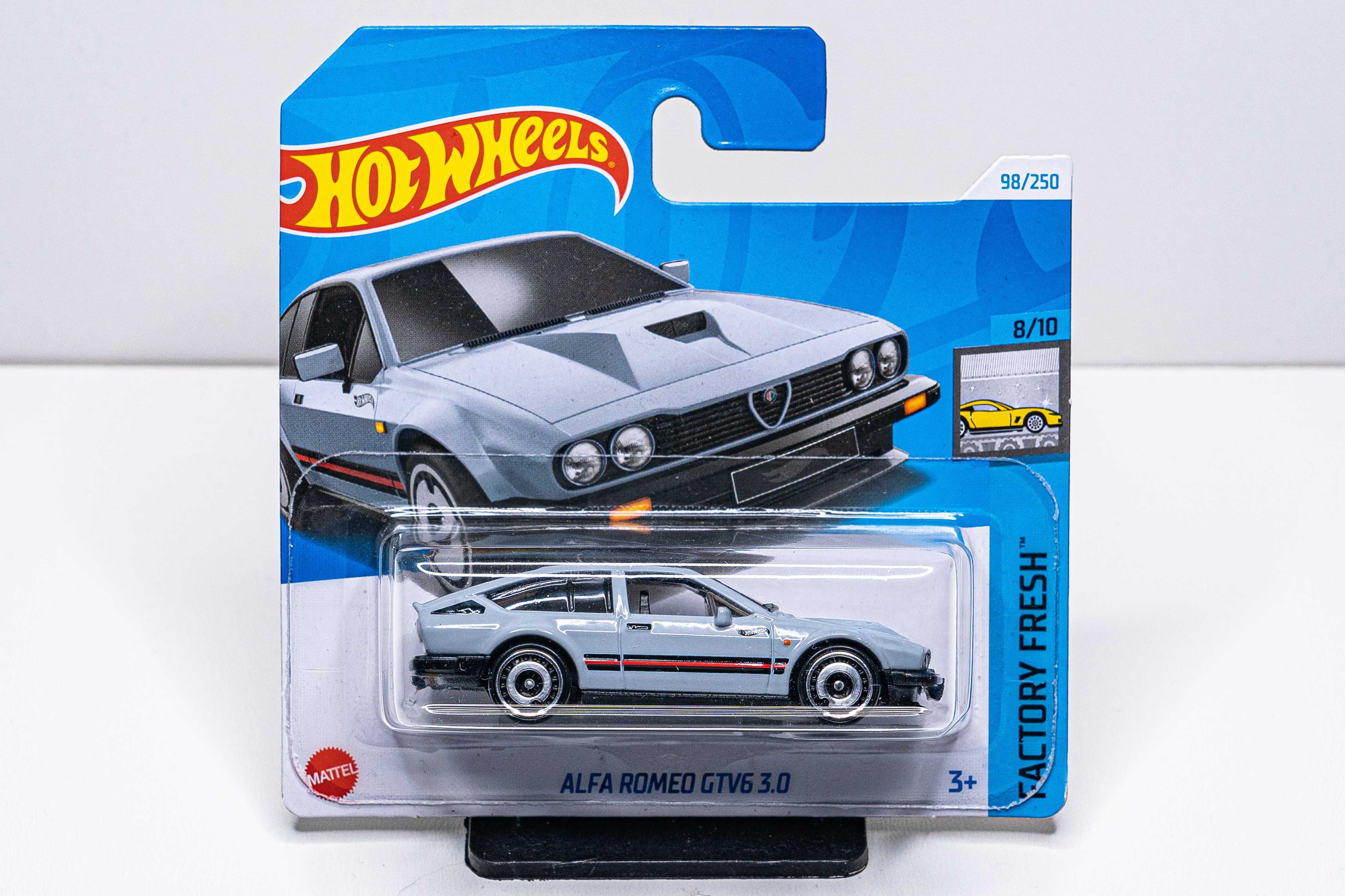 HOT WHEELS Alfa Romeo GTV6 3.0 98/250 Factory Fresh 8/10 - NOWY