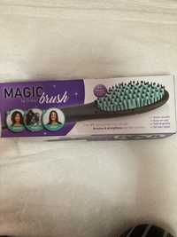 Escova alisar cabelo Magic Brush da Tristar