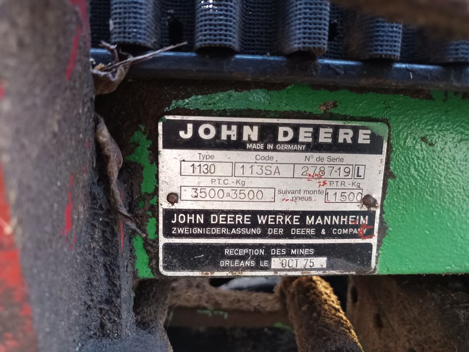 John Deere 1130 ciągnik traktor tur widły