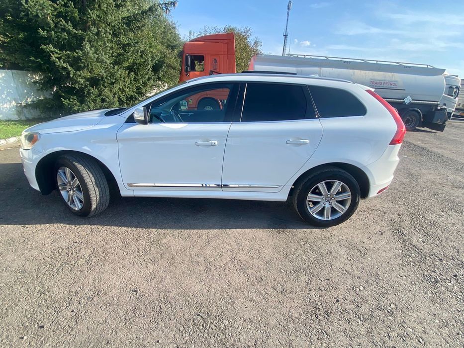 Volvo XC 60  2016