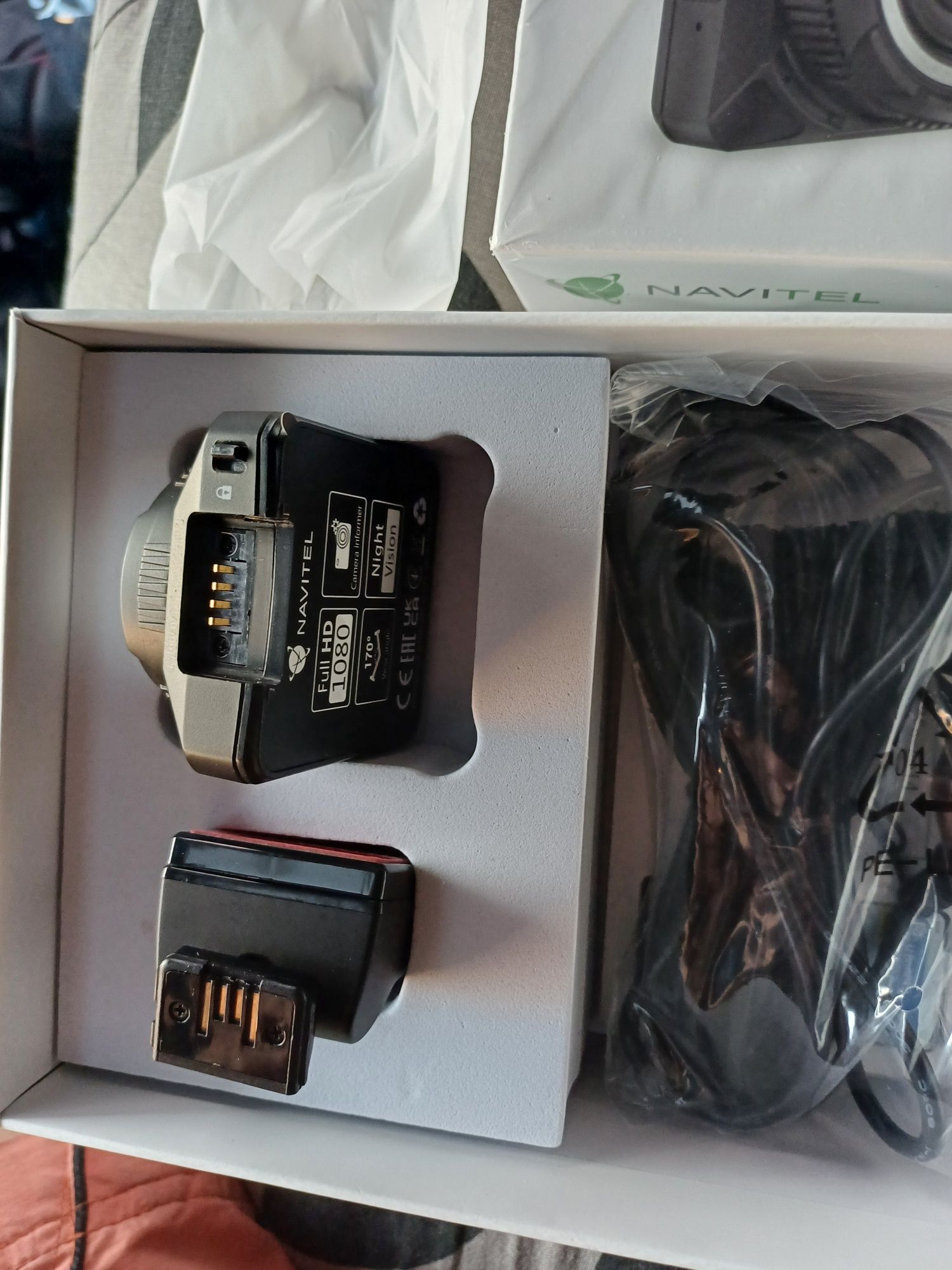 Wideorejestrator Navitel R600 GPS nowy