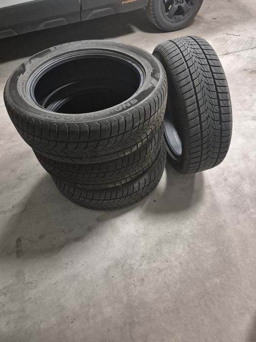 Imperial Snowdragon UHP 225/55 R19 99V