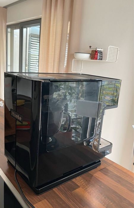 Кавомашинка Miele СМ6350 Black Edition