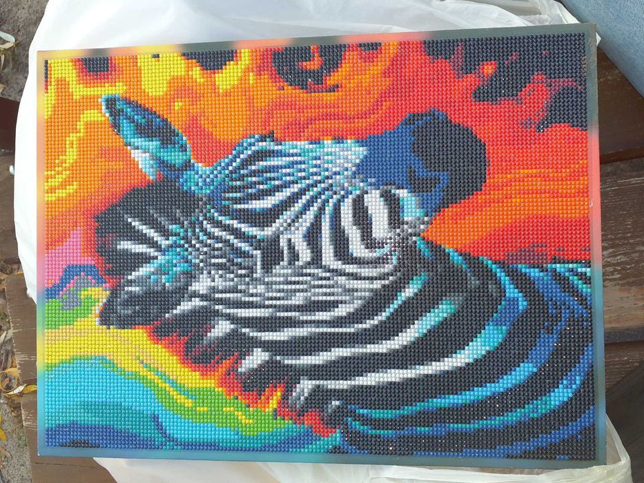 Картина за номерами з алмазною мозаїкою