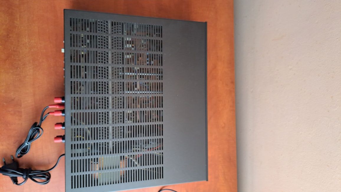 NAD 3155 wzmacniacz