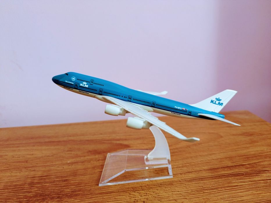 Модель літака Aerobus, Concorde, Boeing нові