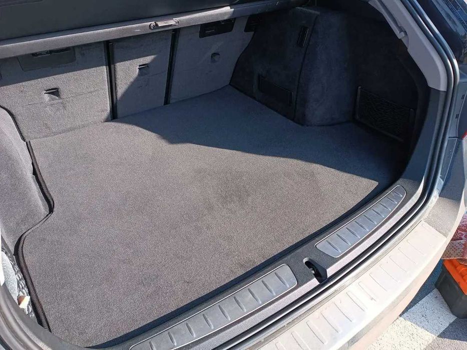 Ворсовий коврик в багажник Mazda/Мазда /CX-3/CX-5/CX-7/CX-9/CX-30/M3/6