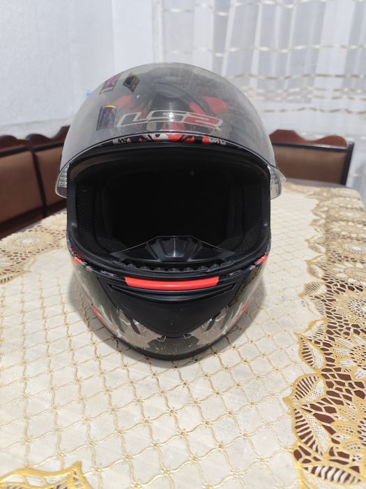 Продам мотоциклетний шолом LS2 FF352 Rookie в дуже гарному стані