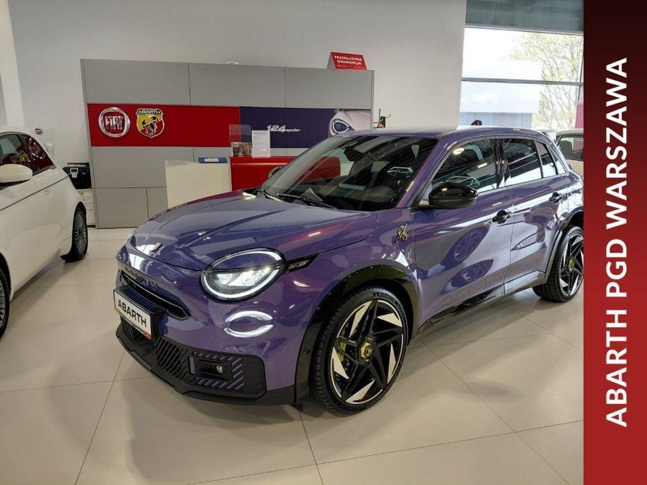Abarth 600e 600 BEV Scorpionissima, 2025r.