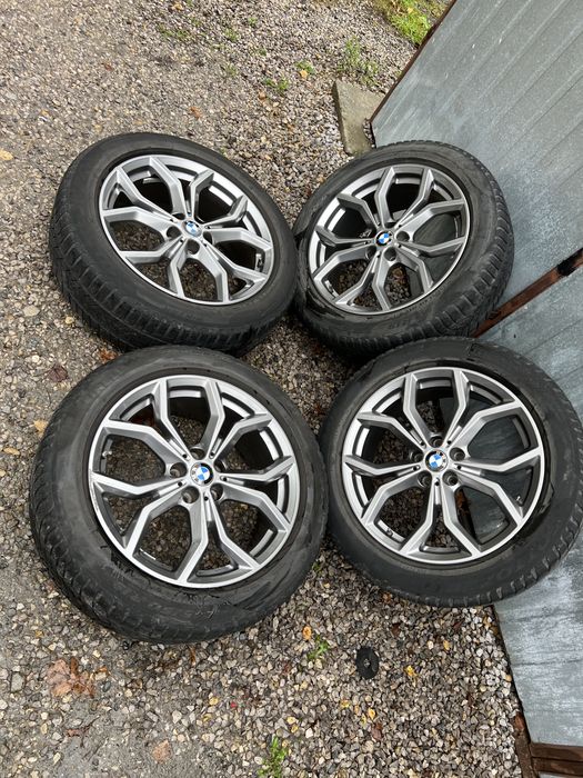 Alufelgi bmw 19 cali 5x112 z oponami zimowymi styling 694 x3 g01 G