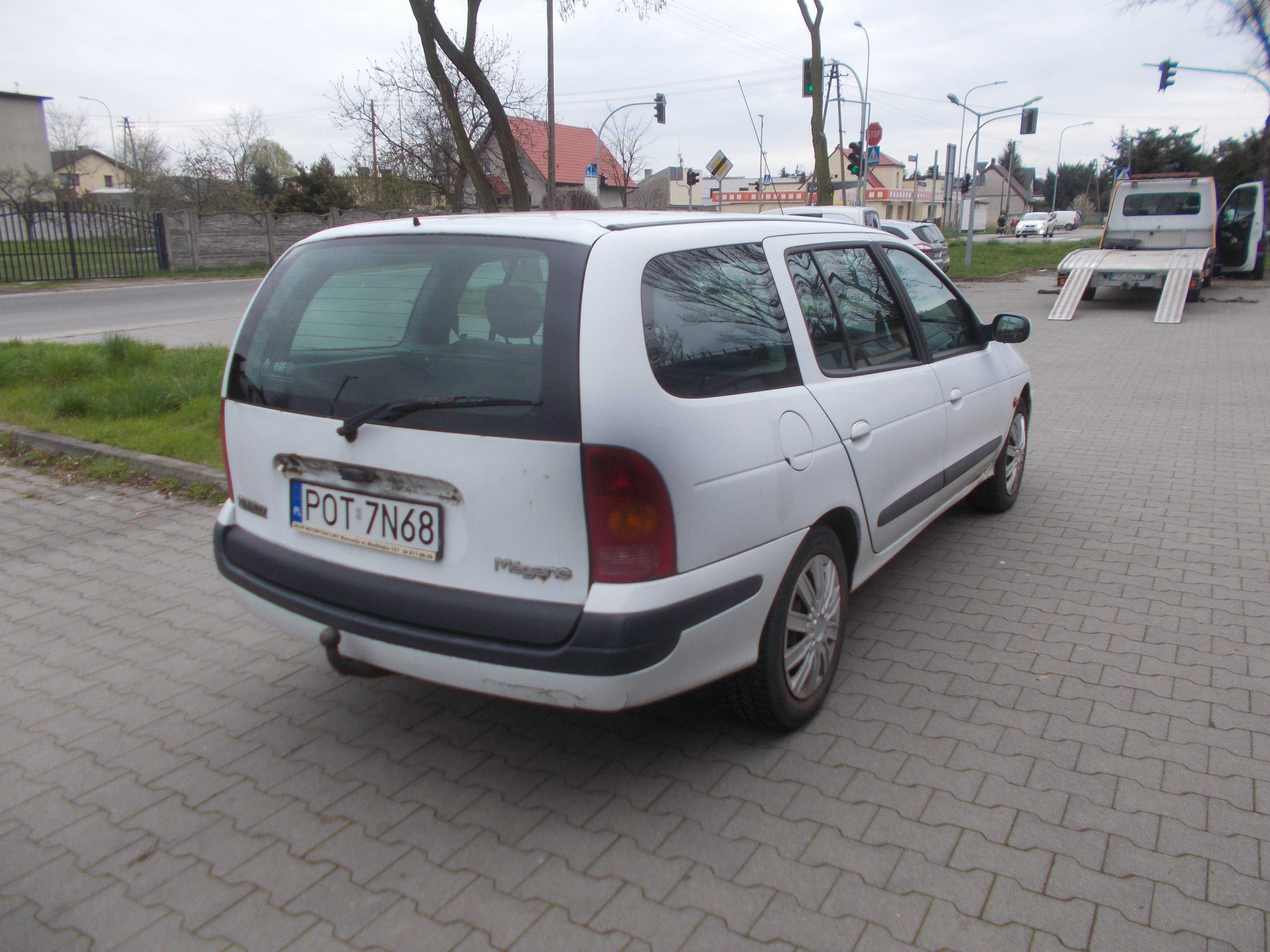 Lampa tylna tył lewa Renault Megane Kombi kompletna demontaż